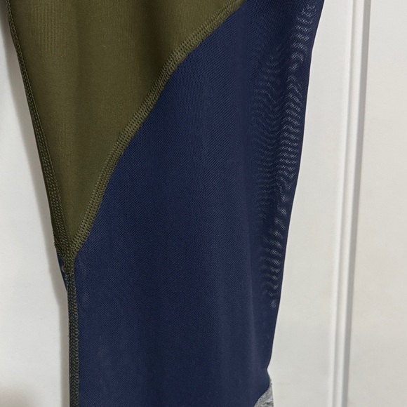 Nike women's Olive Navy mesh and grey Leggings - Picture 5 of 5